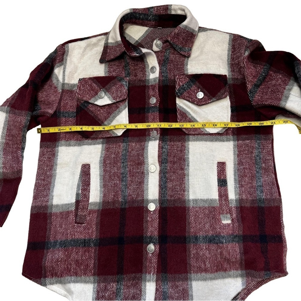 Flannel Shirt Jacket Shacket Coat Size XS Plaid Red White Black Cream Pockets - Picture 10 of 15